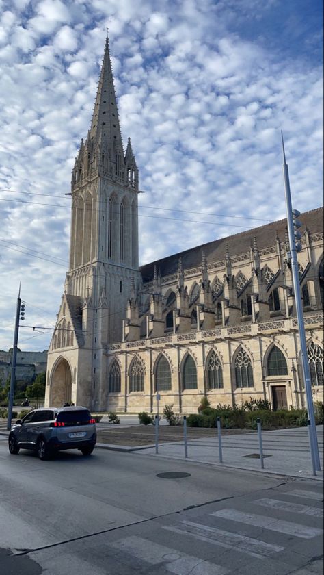 Basilica Architecture, Caen France, Architecture Aesthetic, Normandie France, Cathedral Architecture, Aesthetic Travel, Traditional Architecture, Paris Travel, France Travel