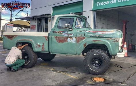 Early 60s Latin American Ford pickup truck Vintage Pickup, Truck Flatbeds, Vintage Pickup Trucks, Built Ford Tough, Classic Ford Trucks, Ford 4x4, Jacked Up Trucks, Classic Pickup Trucks, Ford Pickup Trucks