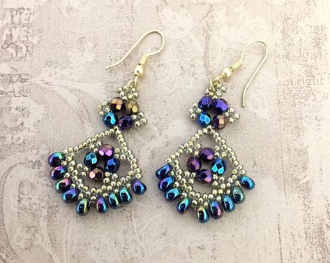 Beading Patterns to create beautiful handmade by JRPDesigns Beaded Chandelier Earrings, Earrings Tutorial, Seed Bead Pattern, Beaded Earrings Tutorials, Motifs Perler, Seed Bead Tutorial, Beaded Earrings Patterns, Beading Tutorial, Earring Tutorial