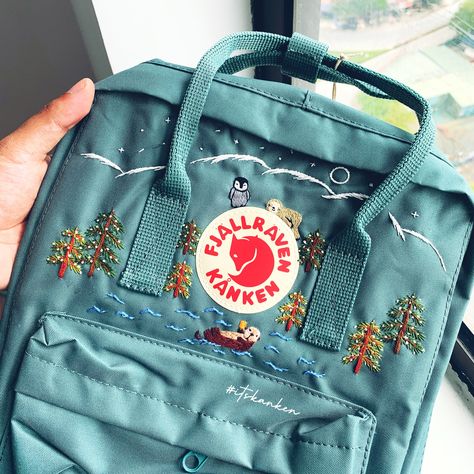 Embroidered Kanken, Kanken Embroidery, Backpack Embroidery, Embroidered Accessories, Tom Nook, Embroidery Bags, Needlework Embroidery, Embroidery On Clothes, Hanoi Vietnam