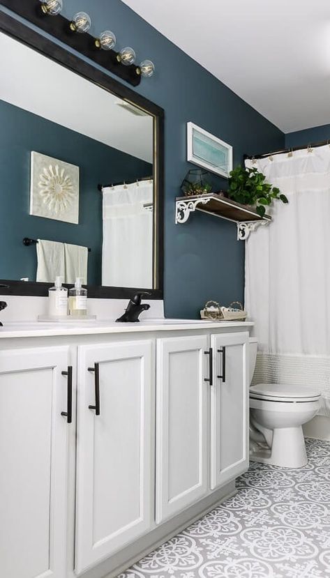 Bathroom On A Budget, Diy Bathroom Makeover, Blue Bathroom Decor, Bathroom Color Schemes, Aesthetic Bathroom, Small Bathroom Ideas On A Budget, Stunning Bathrooms, Gorgeous Bathroom, Small Bathrooms