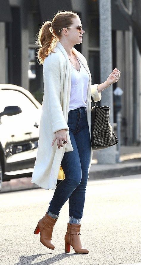 Amy Adams Outfits Casual, Amy Adams Street Style, Amy Adams Style, Girls Vanity, Casual Weekend Style, Flamboyant Natural, True Spring, Amy Adams, Soft Classic