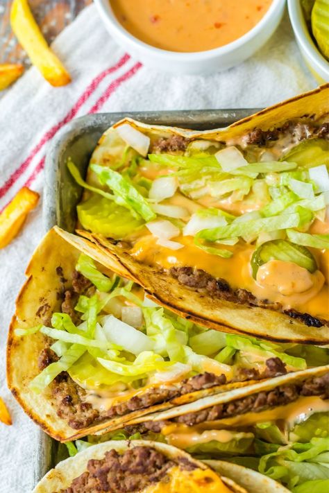 Big Mac Smash Tacos - My Incredible Recipes Big Mac Smash Tacos, Mac Recipes, Smash Tacos, Big Mac Tacos, Lettuce Tacos, Lunch Sides, Cheeseburger Recipe, Thousand Island, Flour Tortilla