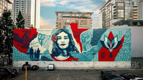 These are the most iconic and best street artists of our times Shepard Fairey Art, Street Murals, Obey Giant, Construction Fence, Expensive Artwork, Los Angeles Street, Fence Designs, Street Mural, Large Mural