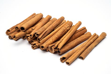 Saigon Cinnamon, a preferred cinnamon among many cinnamon enthusiast. Slofoodgroup is where to buy Vietnamese cinnamon in both quill and powder form.  Our Saigon cinnamon is 5 inch cut quills and offers a highly flavorful cinnamon due to its naturally higher level of violate oils.  If you like spicy in your cinnamon then this is the cinnamon for you.  Our cinnamon sticks are available small and bulk cinnamon quantiles.   This cinnamon is certified kosher by EarthKosher Types Of Evergreen Trees, Cinnamon Sticks Christmas, Make Vanilla Extract, Saigon Cinnamon, Streusel Cake, Cassia Cinnamon, Cinnamon Tea, Cinnamon Oil, Ceylon Cinnamon