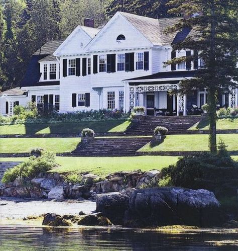 Large House, Lake Living, Lake Life, Pretty House, Maine House, Lush Green, My Dream Home, Future House, East Coast