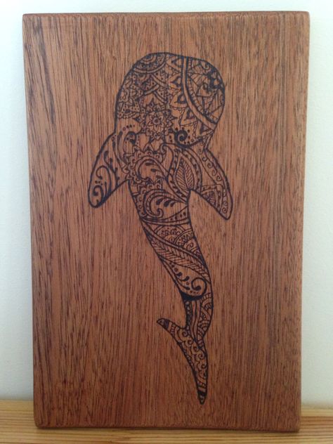 Pyrography: whale shark Pro Create, Whale Sharks, Whale Shark, Ocean Art, Pyrography, Art Class, Art Stuff, Sharks, Wood Burning