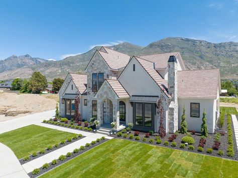 The European Cottage at Muirfield - Utah Valley Parade Of Homes Utah Parade Of Homes, European Cottage, Beautiful House Plans, Custom Home Designs, Parade Of Homes, Beautiful Dream, House Goals, Model Homes, Dream Homes