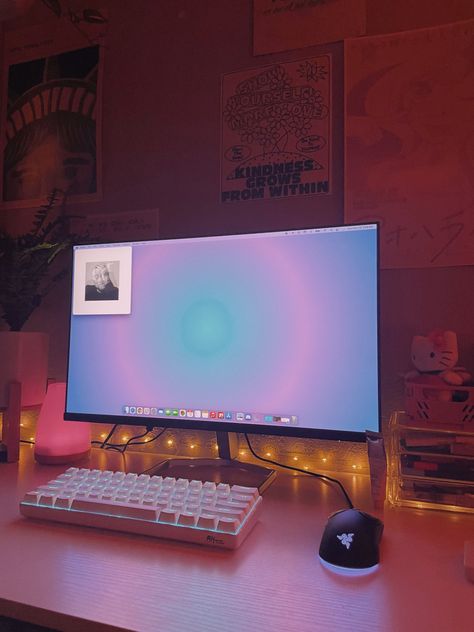 Cheap Pc Setup, Basic Gaming Setup, Cozy Computer Setup, Pc Set Up, Cozy Pc Setup, Cozy Setup, Pc Games Setup, Set Up Ideas, Vision Board Party