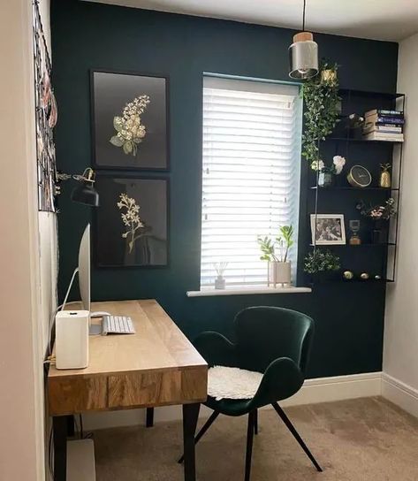 45+ Home Office Ideas That Will Inspire Productivity - HubPages Study Room Ideas, Small Office Room, Spare Room Office, Home Study Rooms, Outfit Office, Study Room Design, Cozy Home Office, Small Home Offices, Office Room Decor