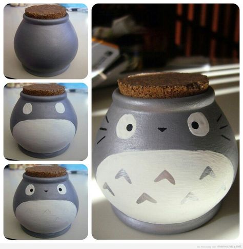 I'm doing this to vases, boxes, and a couple other containers for Emery...and myself lol Totoro Diy, Totoro Party, Anime Diy, Kawaii Diy, Geek Crafts, Anime Crafts, Ceramic Pots, My Neighbor Totoro, Crafty Craft