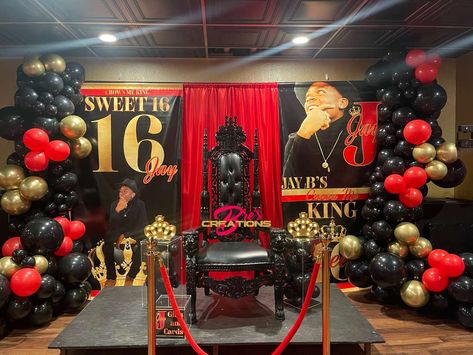 Jay B’s “Crown Me KING Sweet 16” | CatchMyParty.com Male Sweet 16 Party Ideas, 16th Boys Birthday Ideas, Boy 16th Birthday Ideas, Sweet 16 Party Ideas For Boys, Sweet 16 For Boys, Royal Birthday Party, Sweet 16 Party Themes, 70s Theme Party, Boy 16th Birthday