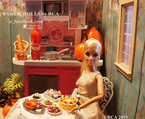 HAPPY THANKSGIVING 2015 🎃 | Barbie dolls by RCA | Flickr Thanksgiving Barbie, Barbie Thanksgiving, Turkey Trouble, Barbie Room, Barbie Diorama, Tattoo Quotes For Women, Arabic Tattoo Quotes, Vintage Barbie Clothes, Fashion Barbie