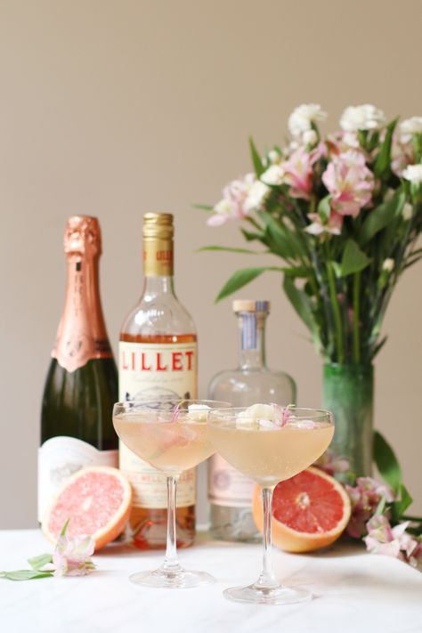 LILLET ROSE SPRING COCKTAIL Spring Cocktail Party, Easy Spring Cocktails, Summer Spritz, Spring Cocktail, Spring Cocktails Recipes, Spritz Cocktail, Rose Cocktail, Spring Cocktails, Champagne Cocktail