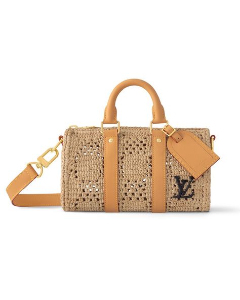 louis vuitton Keepall Bandouliere 25 Large Celebrity Bags, Sac Louis Vuitton, Summer Dressing, Basket Tote, Leather Duffle Bag, Louis Vuitton Keepall, Leather Duffle, Handbag Heaven, Raffia Bag