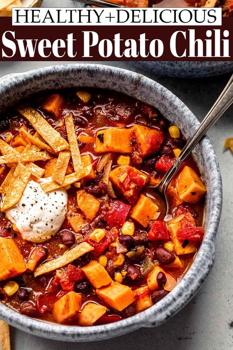 A bowl of cozy and comforting vegetarian Sweet Potato Chili is the perfect weeknight meal. It’s so hearty and flavorful that you won’t even miss the meat! // recipe // vegetarian // vegan // crockpot // instant pot // paleo // whole 30 Sweet Potato Chili Crockpot, Vegetarian Sweet Potato Chili, Black Bean Sweet Potato Chili, Sweet Potato Chili Vegetarian, Chili With Black Beans, Sweet Potato Chili Recipe, Sweet Potato Black Bean Chili, Pulled Pork Chili, Crock Pot Sweet Potatoes