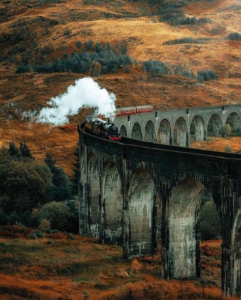 Glenfinnan Viaduct, Bad Week, Trainspotting, Uk Photos, Hogwarts Express, Dark Heart, Favorite Picture, West Highlands, Scotland Travel