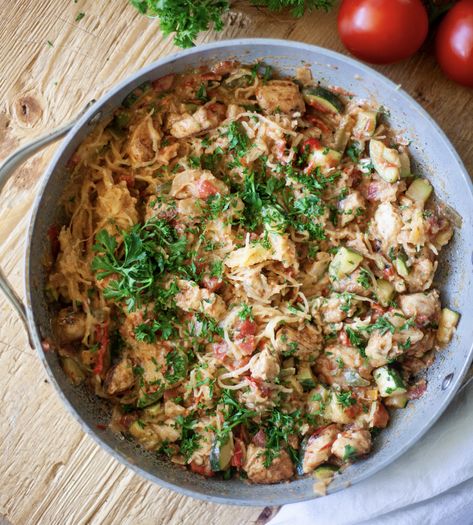 Cajun Chicken Spaghetti Squash Skillet Cajun Chicken Spaghetti, Spaghetti Squash Skillet, Lillie Eats And Tells, Macro Recipes, Chicken Spaghetti Squash, One Dish Dinners, Dairy Free Cheese, Chicken Spaghetti, Macro Meals