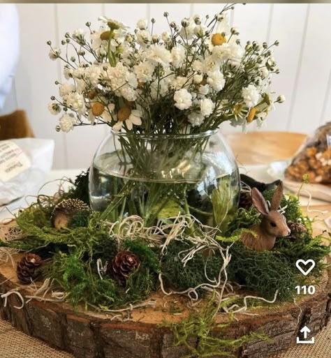 Fairy Woodland Party Decoration, Woodland Shower Centerpiece, Pinecone Vase Centerpiece, Enchanted Forest Theme Table Decor, Forest Theme Bridal Shower Ideas, Woodland Themed Centerpieces, Woodland Theme Table Decor, Vintage Woodland Baby Shower Theme, Forest Bridal Shower Ideas