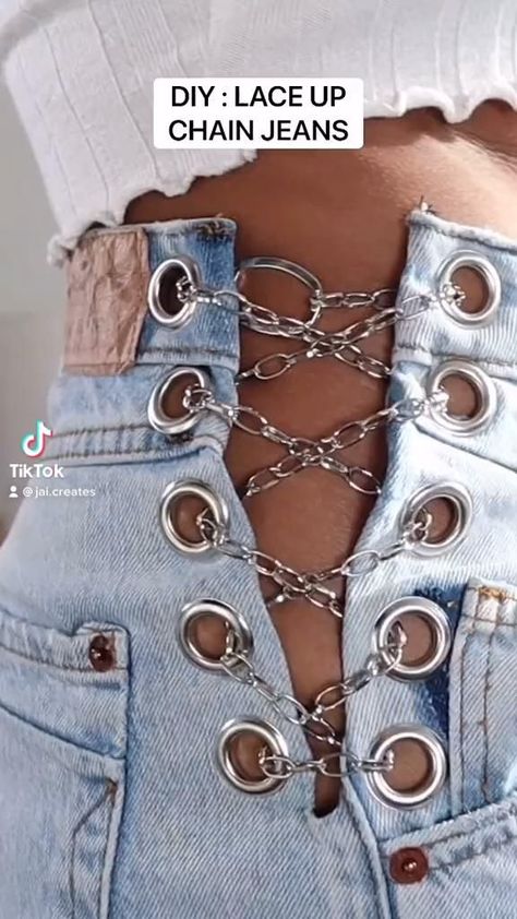 Jeans With Chains On The Side Diy, Ways To Upcycle Jeans, Diy Jeans Upcycle Pants, Upcycling Pants Ideas, Diy Decorated Jeans, Lace Upcycle Ideas, Jeans Fitting Diy, Diy Lace Up Jeans, No Sew Upcycled Clothing