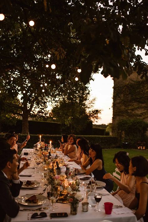 Intimate dining as the sun sets. A tiny destination wedding at Chateau Rigaud Intimate French Wedding, Intimate Destination Wedding, French Wedding Style, St Emilion, Summer Garden Party, Shot List, Wedding Styling, Sun Sets, French Wedding