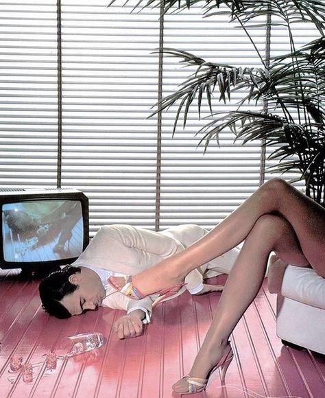 Guy Bourdin, 80s Vibes, 80s Aesthetic, Miami Vice, Album Design, Vogue Italia, Pics Art, Bologna, Aesthetic Photo