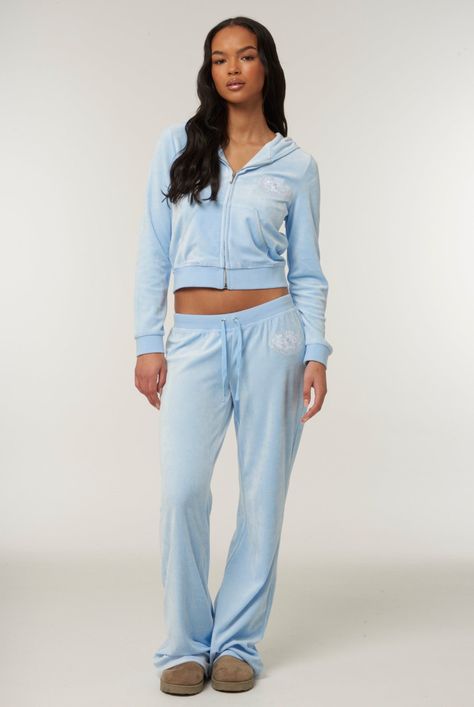 POWDER BLUE ULTRA LOW RISE BAMBOO VELOUR HERITAGE DOG CREST POCKETED BOTTOMS - XXL / Blue Blue Juicy Couture Tracksuit, Mha Dr, Dr Wardrobe, Blue Bamboo, Bday Wishlist, Zip Through Hoodie, Juicy Couture Tracksuit, Dr Closet, Velour Tracksuit