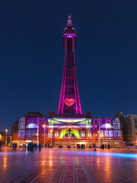 Illuminating the Blackpool Tower with Lightpool projection shows. Autumn Notebook, Blackpool Illuminations, Blackpool Uk, Blackpool Tower, Blackpool England, Black Background Painting, Blackpool Pleasure Beach, The Proclaimers, Tower Light