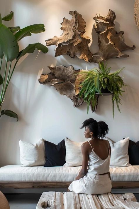 Mounting Large Staghorn Ferns: Creative Displays Hanging Moss Decor, Staghorn Fern Mounting Ideas, Plants On Wall Bedroom, Diy Staghorn Fern Mount, Plant Next To Tv, Diy Display Wall, Staghorn Fern Mount Ideas, House Plant Display Ideas, Mounted Staghorn Fern