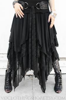 e6d8545daa42d5ced125a4bf747b3688desc47209365ri Witchy Skirt, Lace Maxi Skirt, Strega Fashion, Dark Mori, Maxi Lace Skirt, Witch Fashion, Estilo Hippie, Black Layers, Witchy Fashion