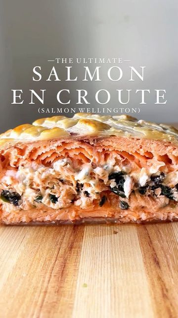 Salmon Wrapped In Puff Pastry, Garlic Dill Sauce, Salmon Wellington Recipe, Salmon Puffs, Salmon Terrine, Salmon En Croute, Salmon Wellington, Holiday Roast, Salmon Wrap