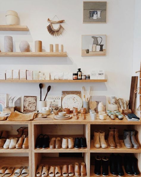 handmade artisan goods for sale at the general store in san francisco. #artisan #shopsmall #independentshop #shopping #onlineshopping #sanfrancisco #sanfran #SF #bayarea #shop #clogs #shoes #ceramics #giftshop Small Gift Shop Interiors, Shop Merchandising, Cottage Lifestyle, Gift Shop Interiors, Bohemian Modern Style, Home Decor Blog, Showroom Interior Design, Store Interiors, Eclectic Interior