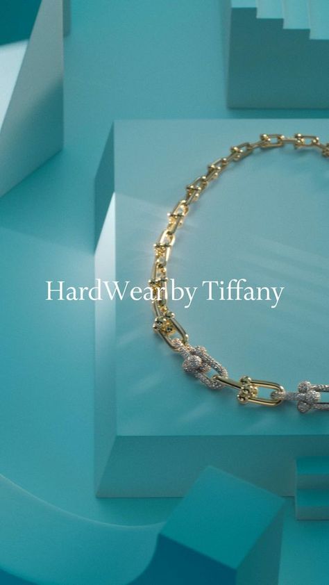 HardWear by Tiffany embodies an enduring resilience and one’s uninhibited spirit. Tiffany & Co.—with love, since 1837. #TiffanyHardWear #TiffanyandCo Tiffany Hardwear, Tiffany And Co Earrings, Tiffany Gold, Crochet Boho Bag, Tiffany And Co Jewelry, Tiffany And Co Necklace, Tiffany T, Tiffany Jewelry, Jewelry Lookbook