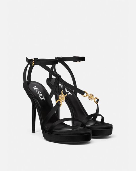 Versace Leaf Heel, Black And Gold Versace Shoes, Black Luxury Heels, Talon Versace, Versace Bags Women, Versace Medusa Heels, Versace High Heels, Heels Versace, Versace Clothes