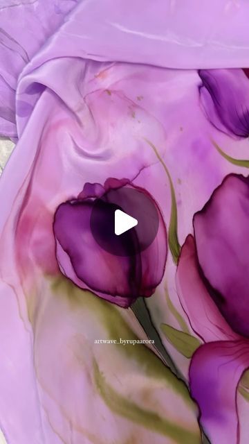 Artwave® by Rupa Arora on Instagram: "LET’S PAINT TULIPS 🌷 

Guess the colours used?☘️
It’s something new! 

Paint remains soft, shiny and flowy! 
.
.
.
.
.
𝐃𝐈𝐒𝐂𝐋𝐀𝐈𝐌𝐄𝐑 
𝐀𝐥𝐥 𝐭𝐡𝐞 𝐢𝐦𝐚𝐠𝐞𝐬 𝐚𝐧𝐝 𝐰𝐨𝐫𝐤 𝐛𝐞𝐥𝐨𝐧𝐠 𝐭𝐨 𝐀𝐫𝐭𝐰𝐚𝐯𝐞 𝐛𝐲 𝐑𝐮𝐩𝐚 𝐀𝐫𝐨𝐫𝐚. 𝐂𝐨𝐩𝐲𝐫𝐢𝐠𝐡𝐭𝐬 𝐚𝐫𝐞 𝐫𝐞𝐬𝐞𝐫𝐯𝐞𝐝. 𝐌𝐢𝐬𝐮𝐬𝐢𝐧𝐠 𝐨𝐮𝐫 𝐩𝐢𝐜𝐭𝐮𝐫𝐞𝐬 𝐨𝐫 𝐜𝐨𝐮𝐧𝐭𝐞𝐫𝐟𝐞𝐢𝐭𝐢𝐧𝐠 𝐨𝐮𝐫 𝐩𝐫𝐨𝐝𝐮𝐜𝐭𝐬 𝐢𝐬 𝐬𝐭𝐫𝐢𝐜𝐭𝐥𝐲 𝐢𝐥𝐥𝐞𝐠𝐚𝐥.
.
.
.
#fabricpainting #fabrics #fabricdesign #textile #textilepainting #dupatta #handpaint #handpainted #fabricstore #textiledesign #fabricpaintingworkshop #artist #art #silkpainting #organzasaree #dress #saree #handpaintedsaree #stole #scarf #artreel #silk #gown #fashion #fashionblogger #florals #peonies #india #ethnicwear" Fabric Paint On Saree, Paint On Saree, Paint Tulips, Tulip Fabric Paint, Tulip Fabric, Dress Saree, Gown Fashion, Stole Scarf, Silk Gown