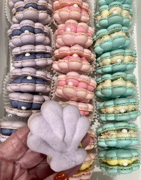 Princess Macarons, Shell Macarons, Mermaid Party, Macaroons, Punk Fashion, Macarons, Sea Shells, Mermaid