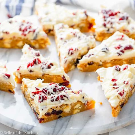 Cranberry Bliss Bars {Starbucks Copycat Recipe} - Belle of the Kitchen Bliss Bars Starbucks, Belle Of The Kitchen, Starbucks Cranberry Bliss, Cranberry Bliss Bars Starbucks, Bliss Bars, Cranberry Bliss, Cranberry Bliss Bars, Chocolate Pecan Pie, Copycat Starbucks Recipes