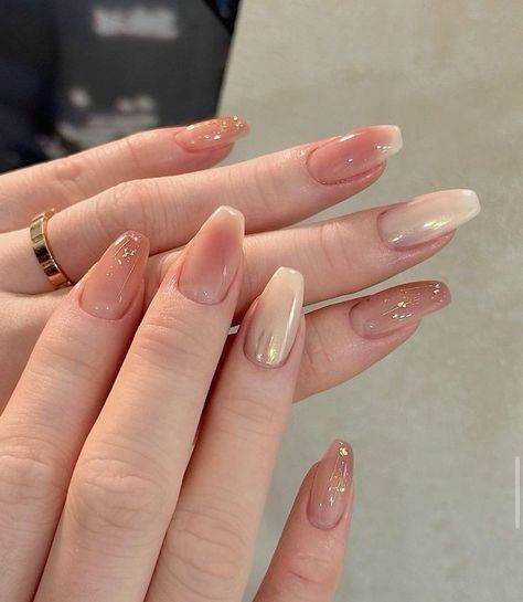 Nail Art Aesthetic, Minimal Nails Art, Hello Nails, Hippie Nails, Subtle Nails, Spring Nail Designs, Easy Nails, Glamour Nails, Simple Gel Nails