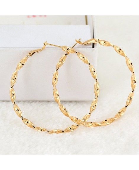 Elegant Vogue 18k Gold Plated Twisted Design Extra Large Back Hoop Earrings Rough Gemstone Jewelry, Silver Circle Earrings, Pearl Necklace Designs, Gold Fashion Necklace, Gold Diamond Jewelry, Bangles Jewelry Designs, Circle Earrings Studs, Gold Earrings Designs, Bangles Jewelry