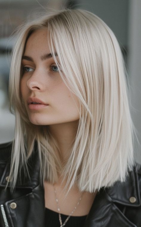 Light Blonde Shoulder Length Hair, Platinum Long Bob, Medium Blonde Hair Straight, Blonde Collar Bone Length Hair Straight, Medium Haircut Blonde, Blonde Short Hair Cuts, Short Straight Hair Blonde, Blonde Shoulder Length Hair Straight, Straight Blonde Haircut