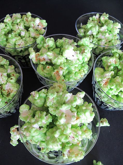 Purple Chocolat Home: Green Slimed Popcorn white chocolate and green food coloring Grinch Popcorn, Green Popcorn, Hulk Birthday Parties, Hulk Party, Cowabunga Dude, Hulk Birthday, Grinch Christmas Party, Whoville Christmas, Grinch Party