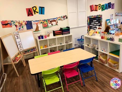 Reading Center Preschool Decor, 3k Classroom, Art Center Preschool, Preschool Classroom Layout, Preschool Set Up, Preschool Classroom Setup, Preschool Organization, Daycare Spaces, Childcare Rooms