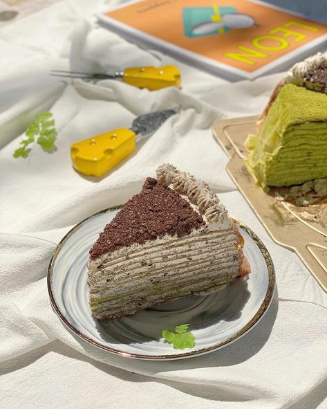 Mille Crepe Cake Aesthetic, Mille Crepes, Minuman Starbucks, Savory Dessert, Mille Crepe, Crepe Cake, Mini Cakes Birthday, Cake Slice, Cute Desserts