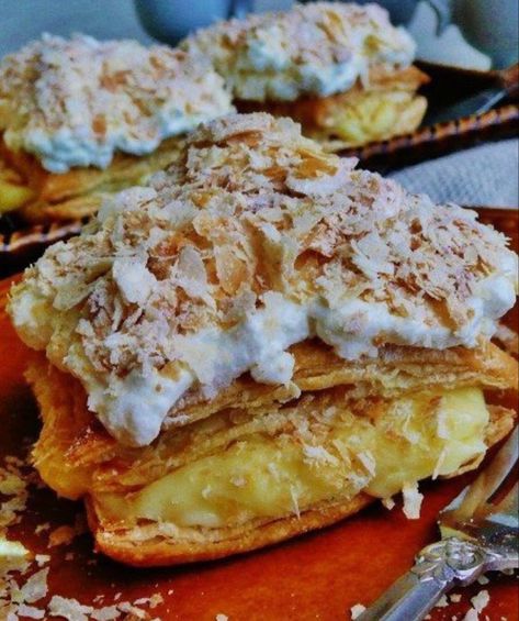 AKA Napoleons is a flaky pastry filled with homemade pastry cream and topped with fresh whipped cream! One is never enough ♥️ Napoleon Pastry, Persian Desserts, Homemade Pastry, Pastry Cream Recipe, Persian Recipes, Homemade Custard, Lactose Free Recipes, Italian Pastries, Iranian Food