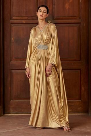 Draped Kaftan, Gold Drapes, Kaftan Women, Kaftan For Women, Kaftan Designs, Crystal Embroidery, Golden Dress, Embellished Neckline, Beaded Neckline