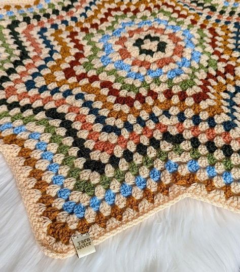 Granny Stardust Blanket Crochet pattern by Nicole 6 Day Star Blanket, Star Blanket Crochet, Crochet Heart Blanket, Unique Tools, Heart Blanket, Blanket Crochet Pattern, Star Blanket, Animal Sewing Patterns, Crochet Patterns Free Blanket