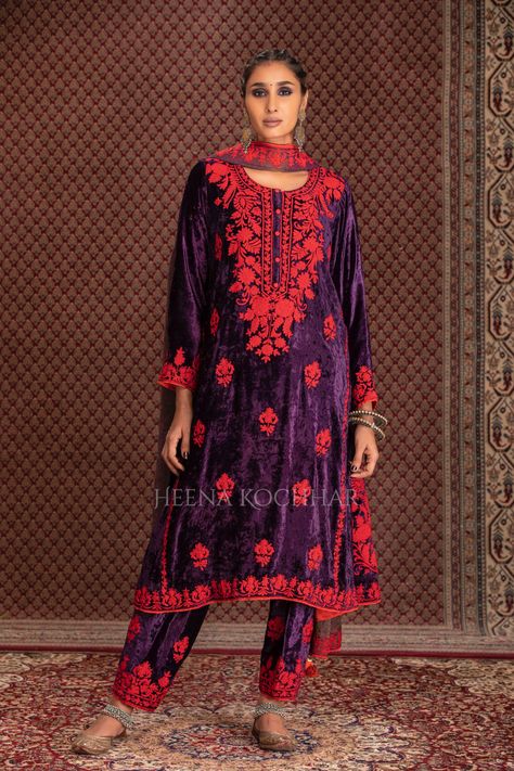 Velvet Suit Ideas, Purple Velvet Suit, Heena Kochhar, Dori Embroidery, Traditional Suit, Embroidery Fashion Detail, Colour Combinations Fashion, Suit Ideas, Neck Designs For Suits