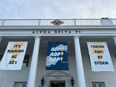 Storm bid day theme! Thunderstorm Bid Day Theme, Weather Bid Day Theme, 2023 Bid Day Themes, Storm Bid Day Theme, Storm Bid Day, Delta Gamma Crafts, Rush Chair, Sorority Themes, Recruitment Themes