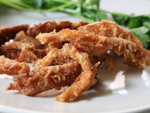 Deep-Fried Tripe | Serious Eats: Recipes - Mobile Beta!" Fried Tripe, Tripas Recipe, Tripe Recipe, Honeycomb Tripe, Tripe Recipes, Offal Recipes, Organ Meat, Serious Eats Recipes, Beef Tripe