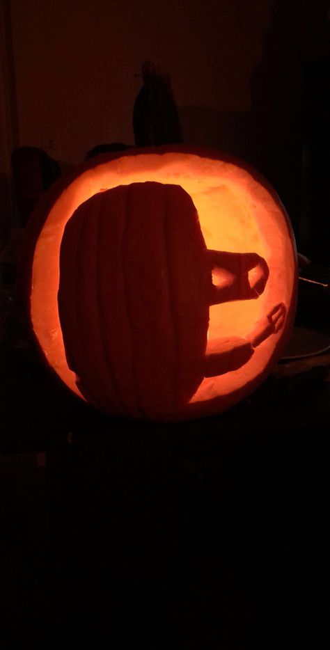 Hash Slinging Slasher! Spongebob Pumpkin, Pumkin Carving, Pumpkin Carving Designs, Halloween Pumpkins Carvings, Painted Pumpkins, Pumpkin Carving, Halloween Pumpkins, Halloween Decorations, Carving